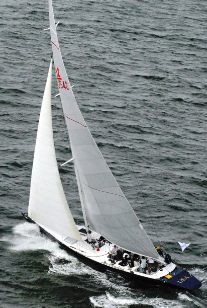 history of america's cup race.